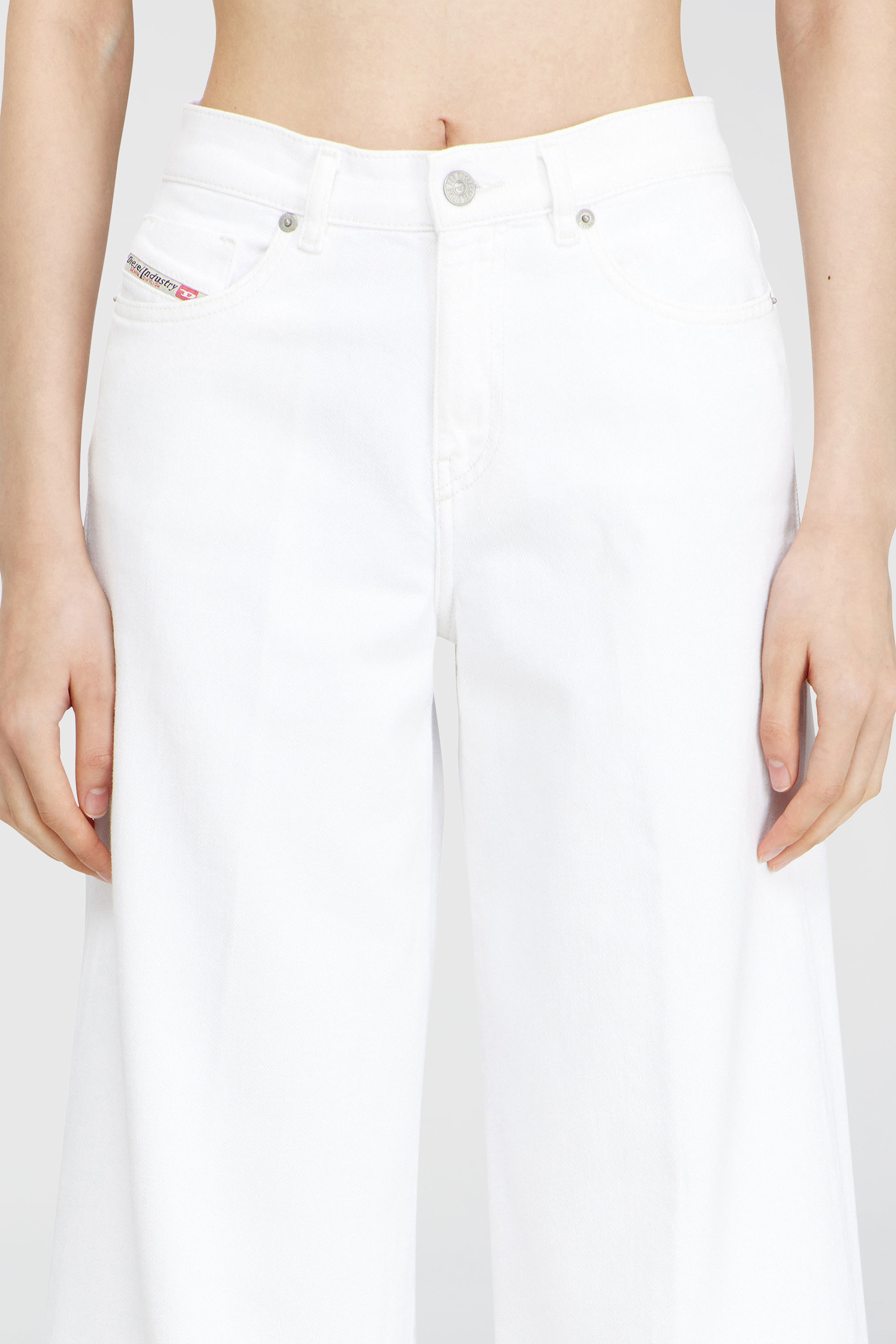 Diesel - Woman's Flare Jeans 1978 D-Akemi 09N92, White - 5
