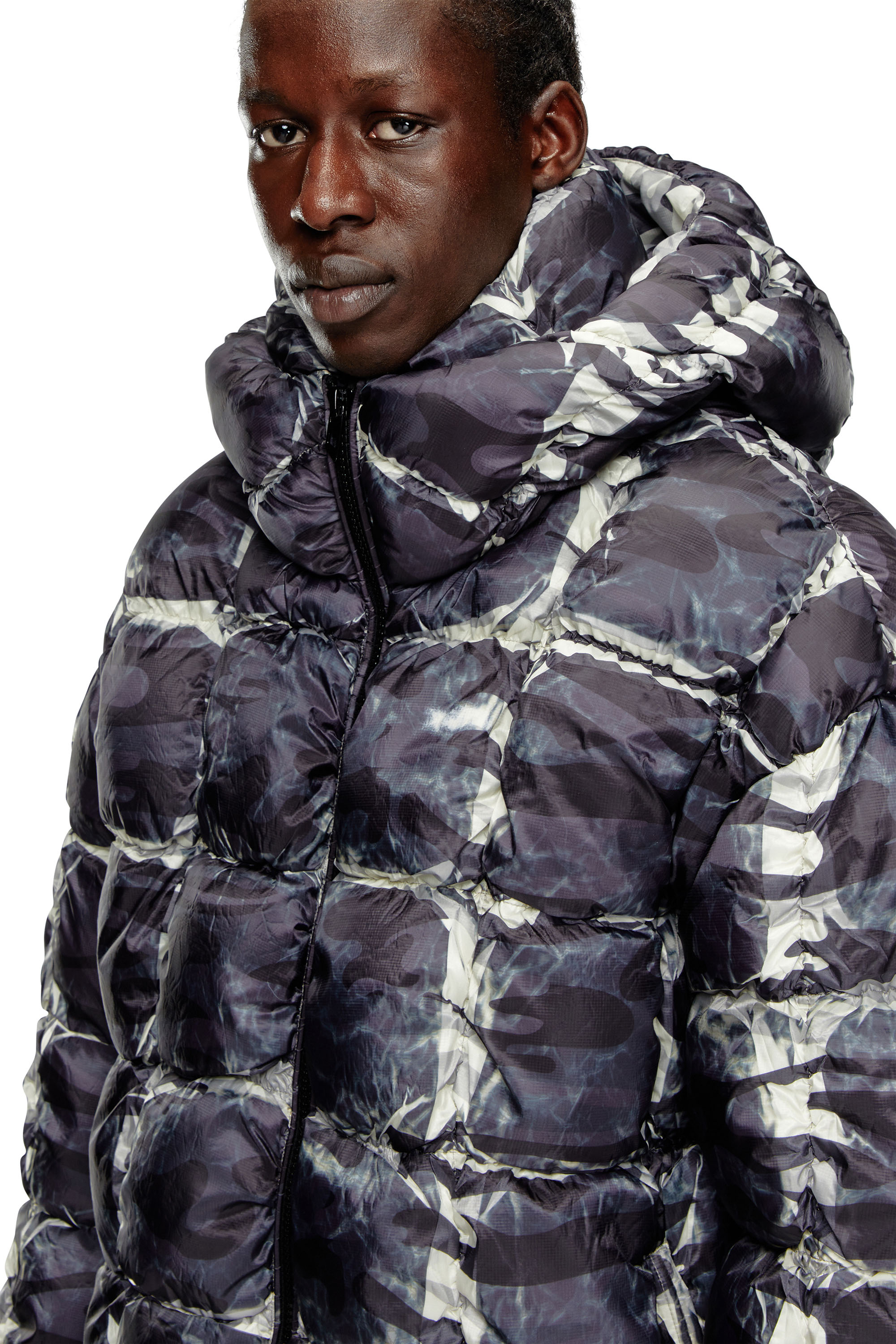 Men's Hooded puffer jacket with camo print | Grey | Diesel