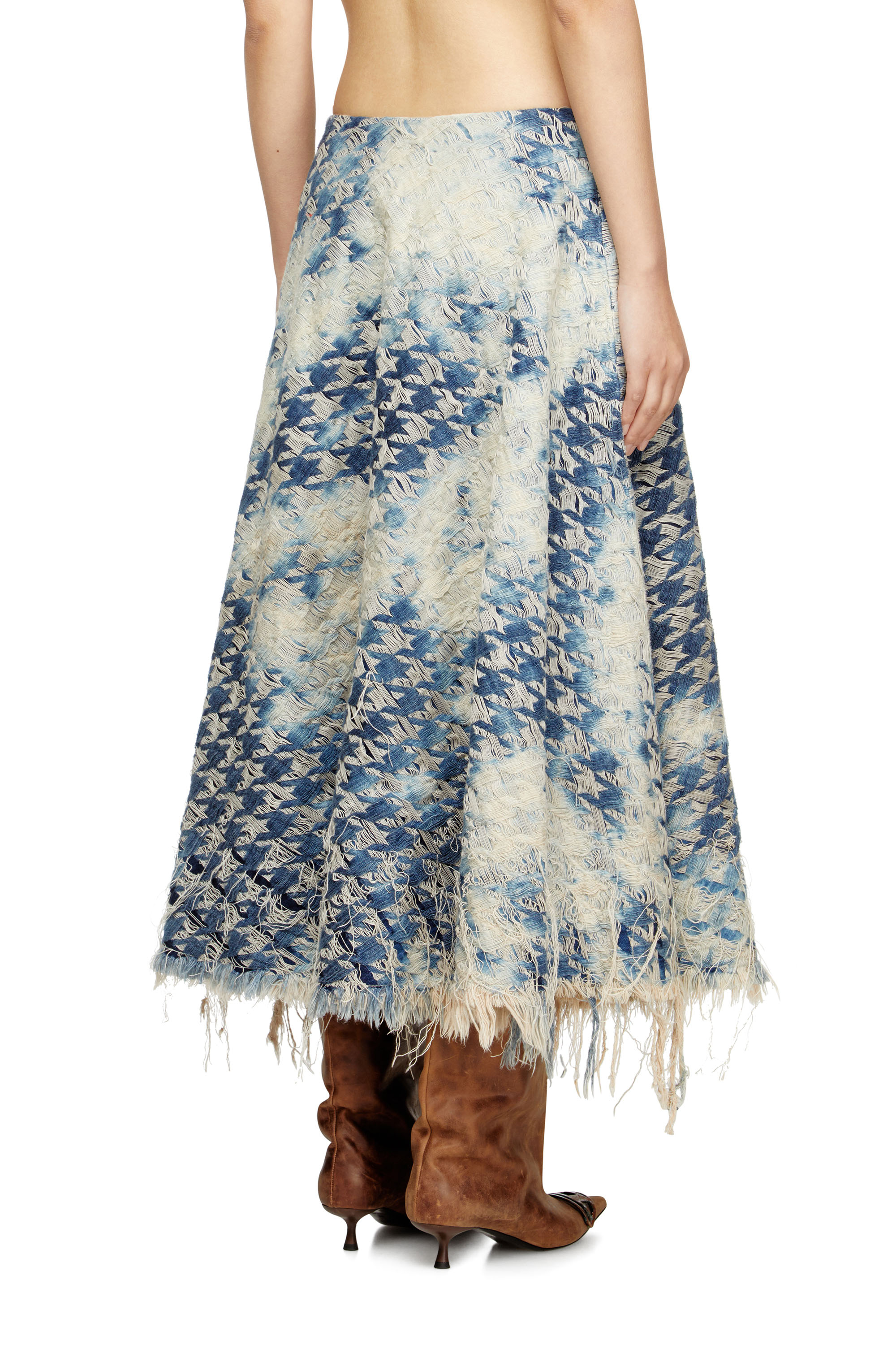 Diesel - DE-ANNET-FSH1, Woman's Midi skirt in houndstooth-weave denim in Light Blue - 4