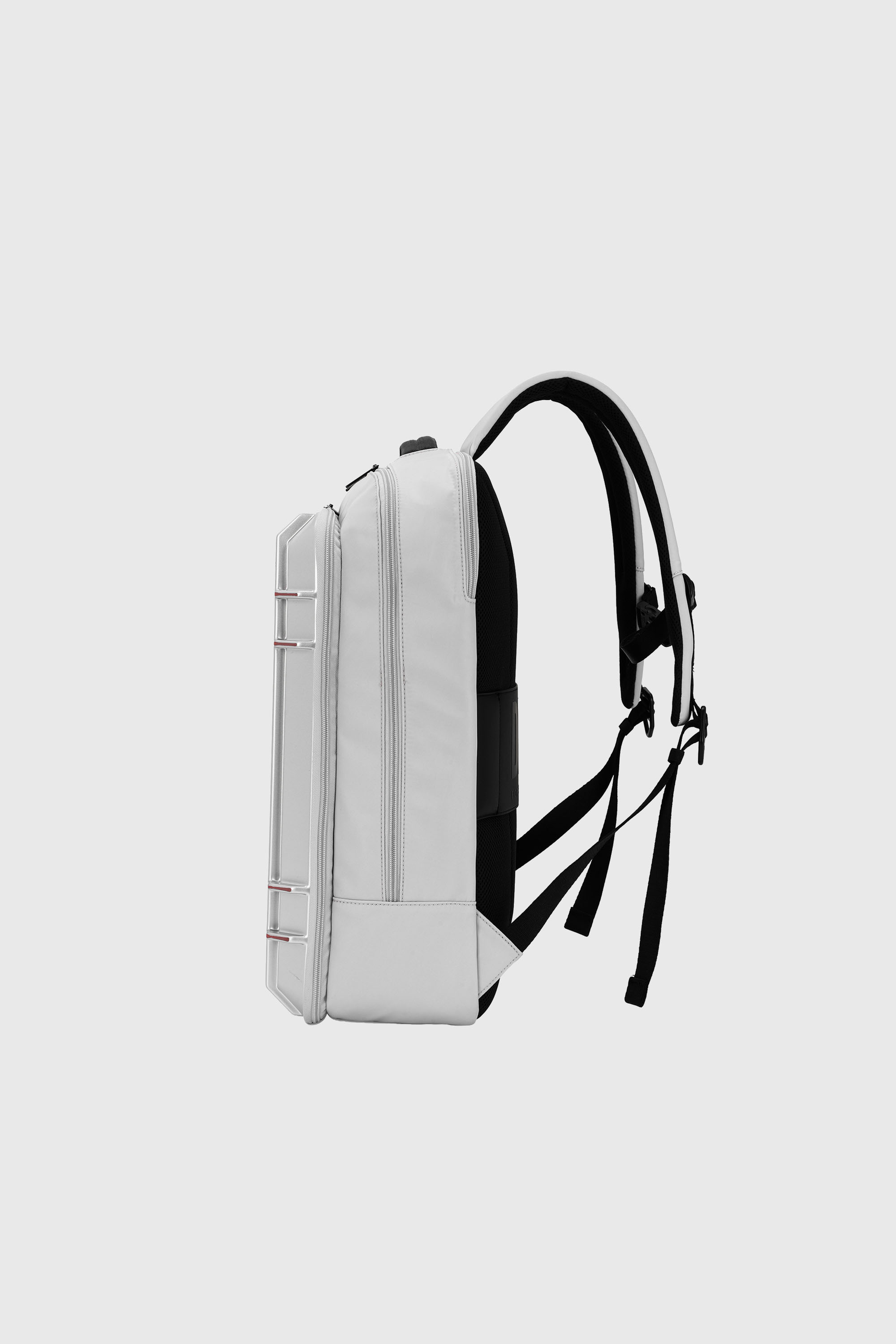 Diesel - DIESEL PC STRONG IMAGE BACKPACK- DSB005, Unisex's Rugged travel backpack in Silver - 4