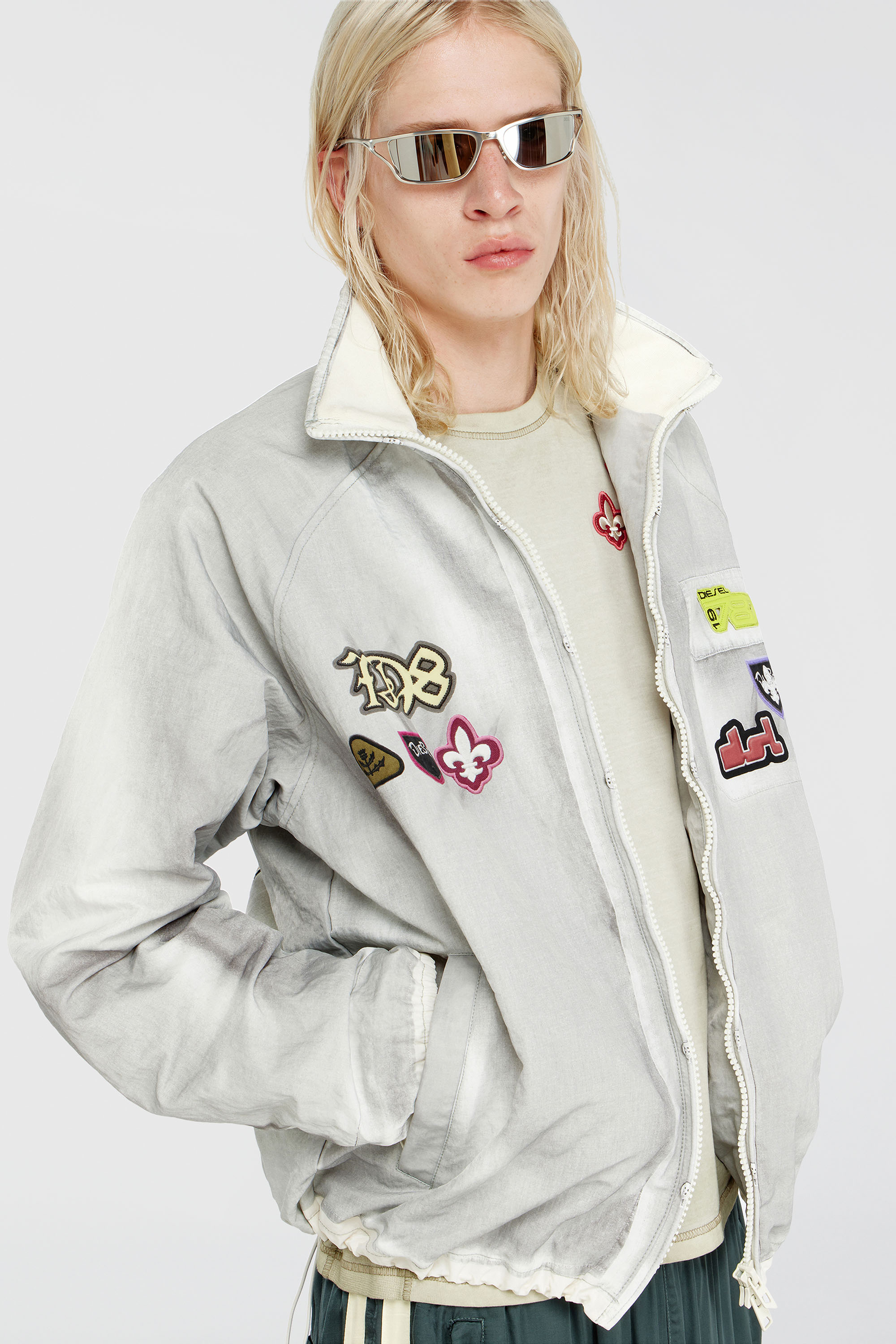 Diesel - J-PATCH, Man's Windbreaker with trompe l&rsquo;oeil patches in Light Grey - 6