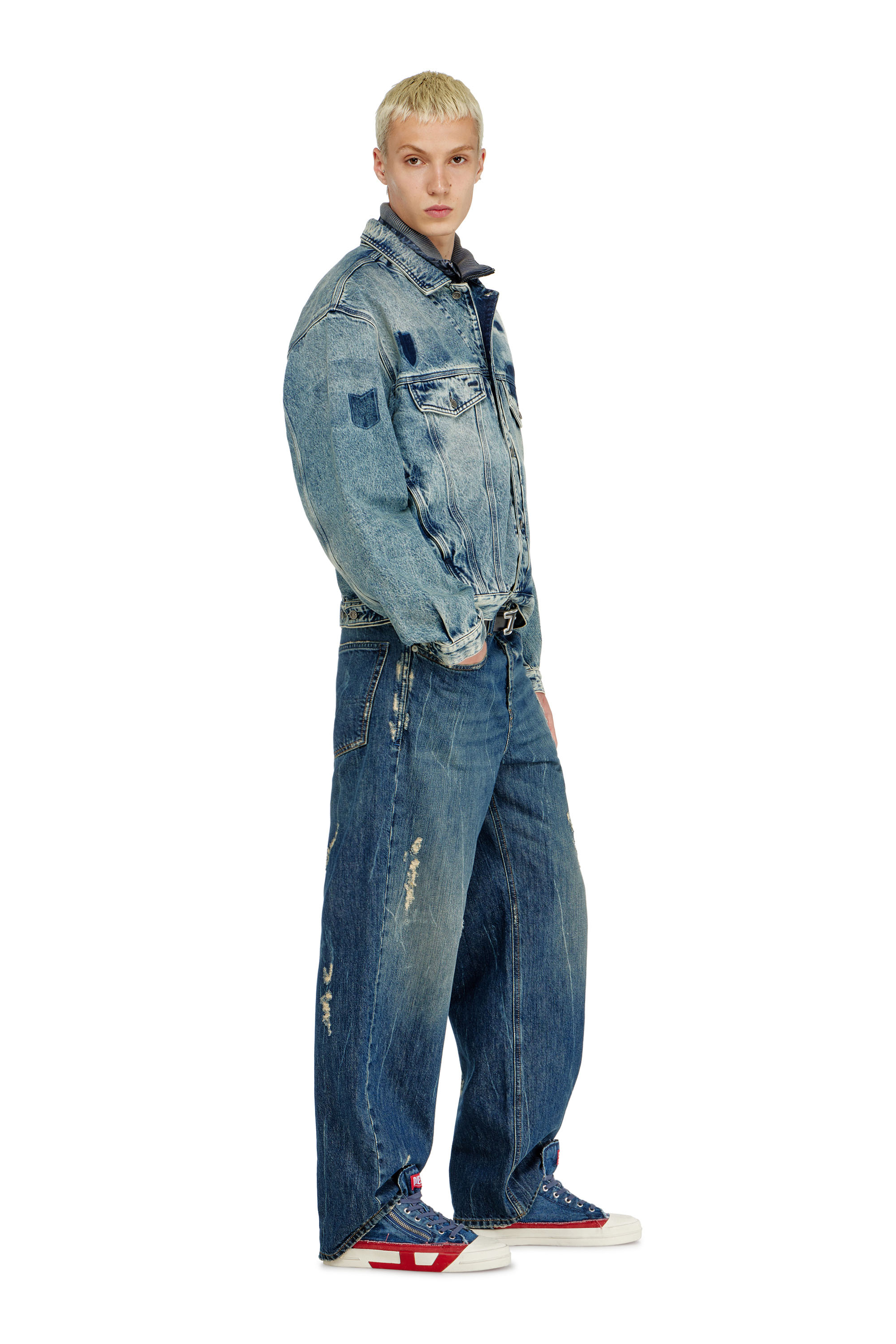 Diesel - Man's Relaxed Jeans 2001 D-Macro 09Q28, Medium blue - 2