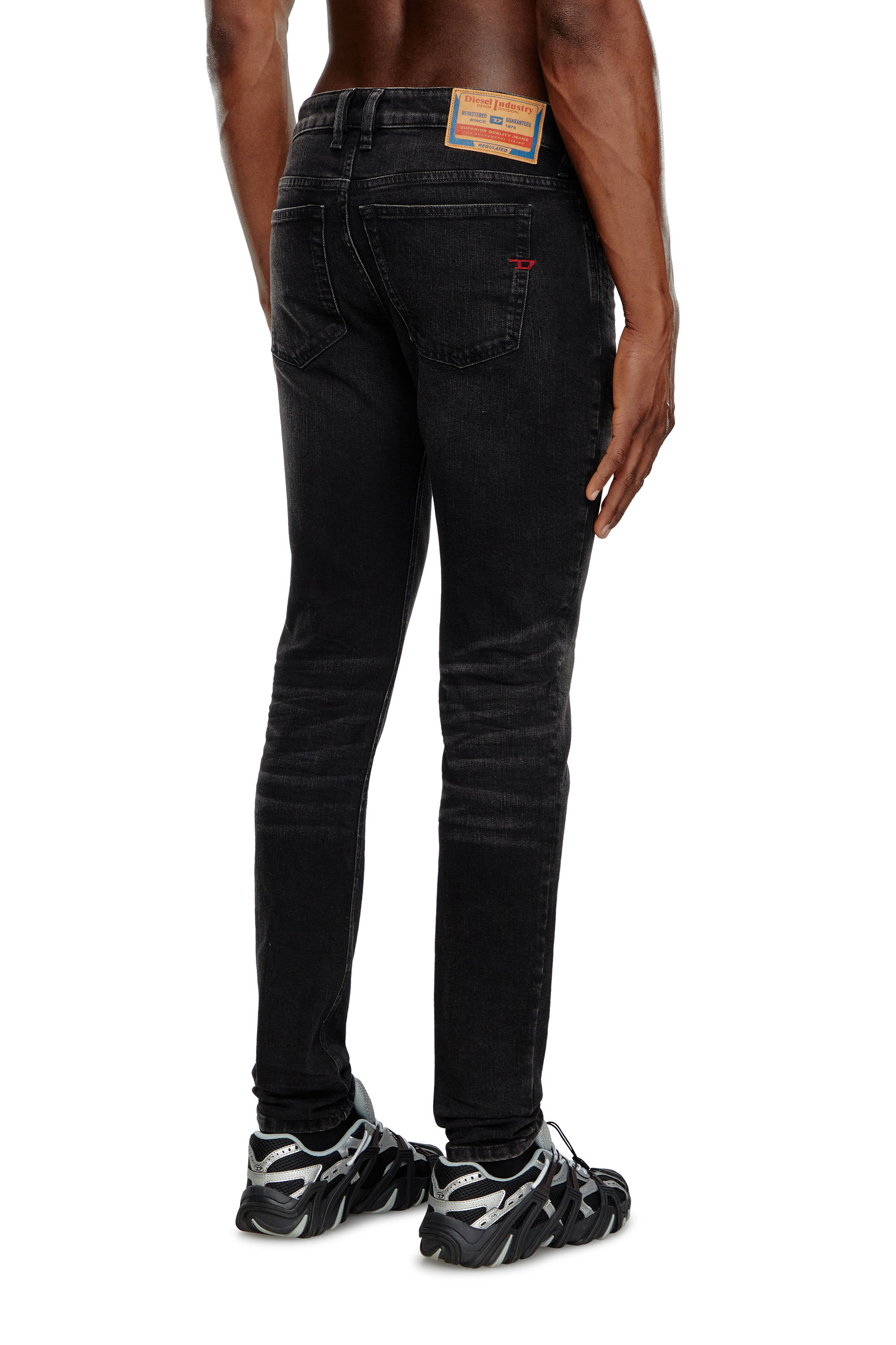 Diesel - Man Skinny Jeans 1979 Sleenker 0GRDA, Black/Dark grey - Image 4