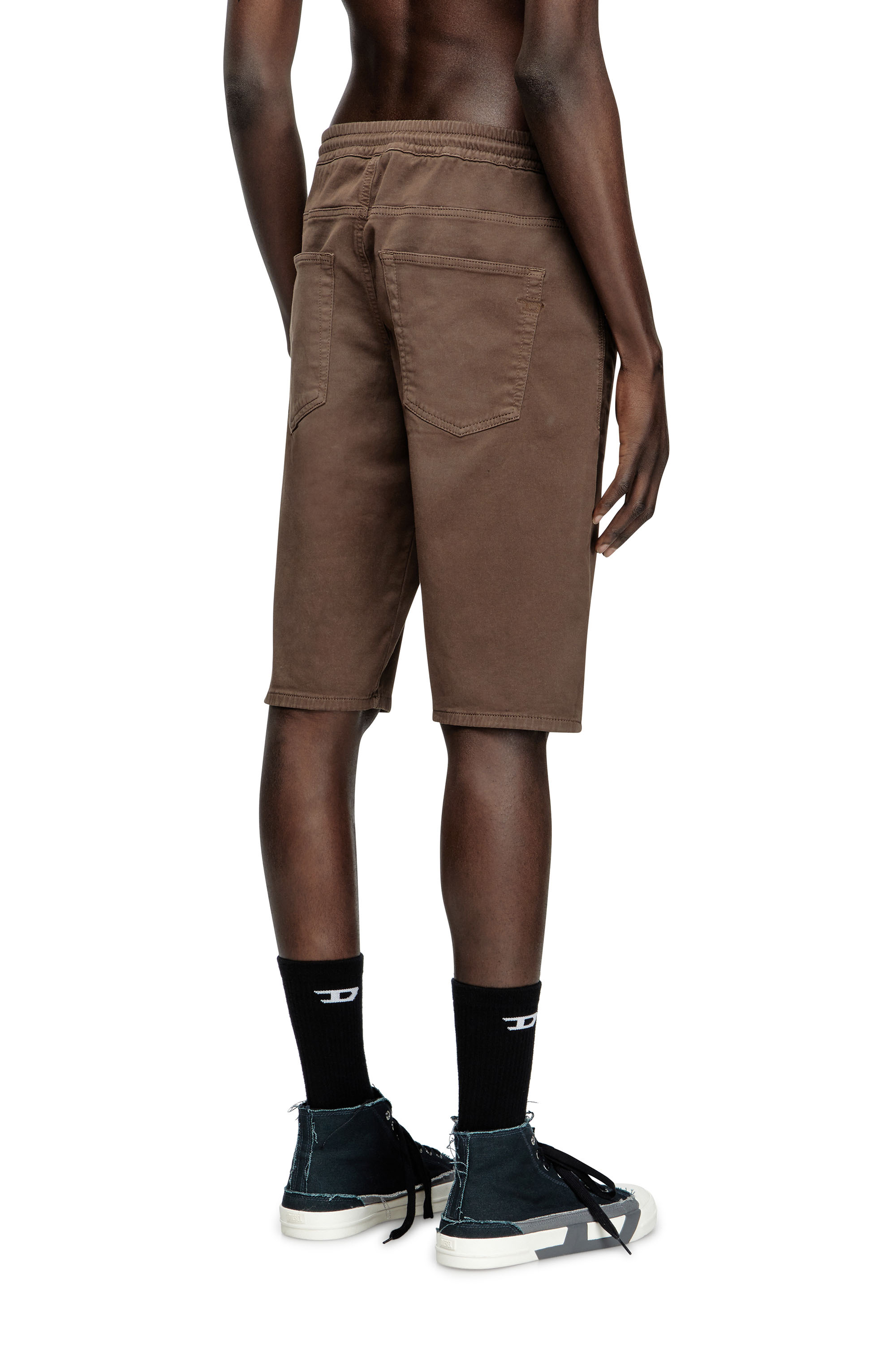 Diesel - 2033 D-KROOLEY-SHORT JOGG, Man's Chino shorts in JoggJeans in Brown - 4
