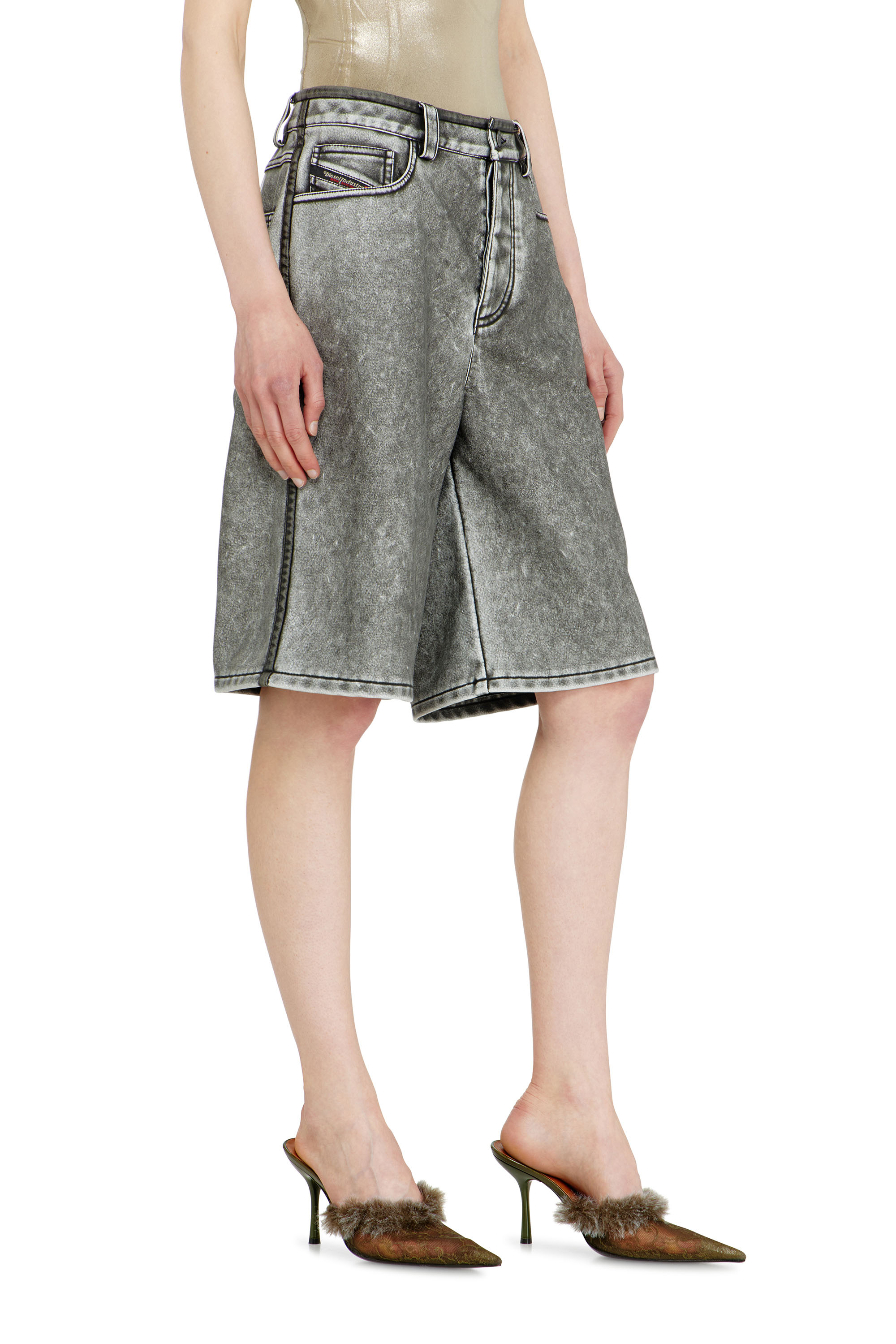Diesel - P-ARLOR, Woman's Bermuda shorts in PU in Grey - 2