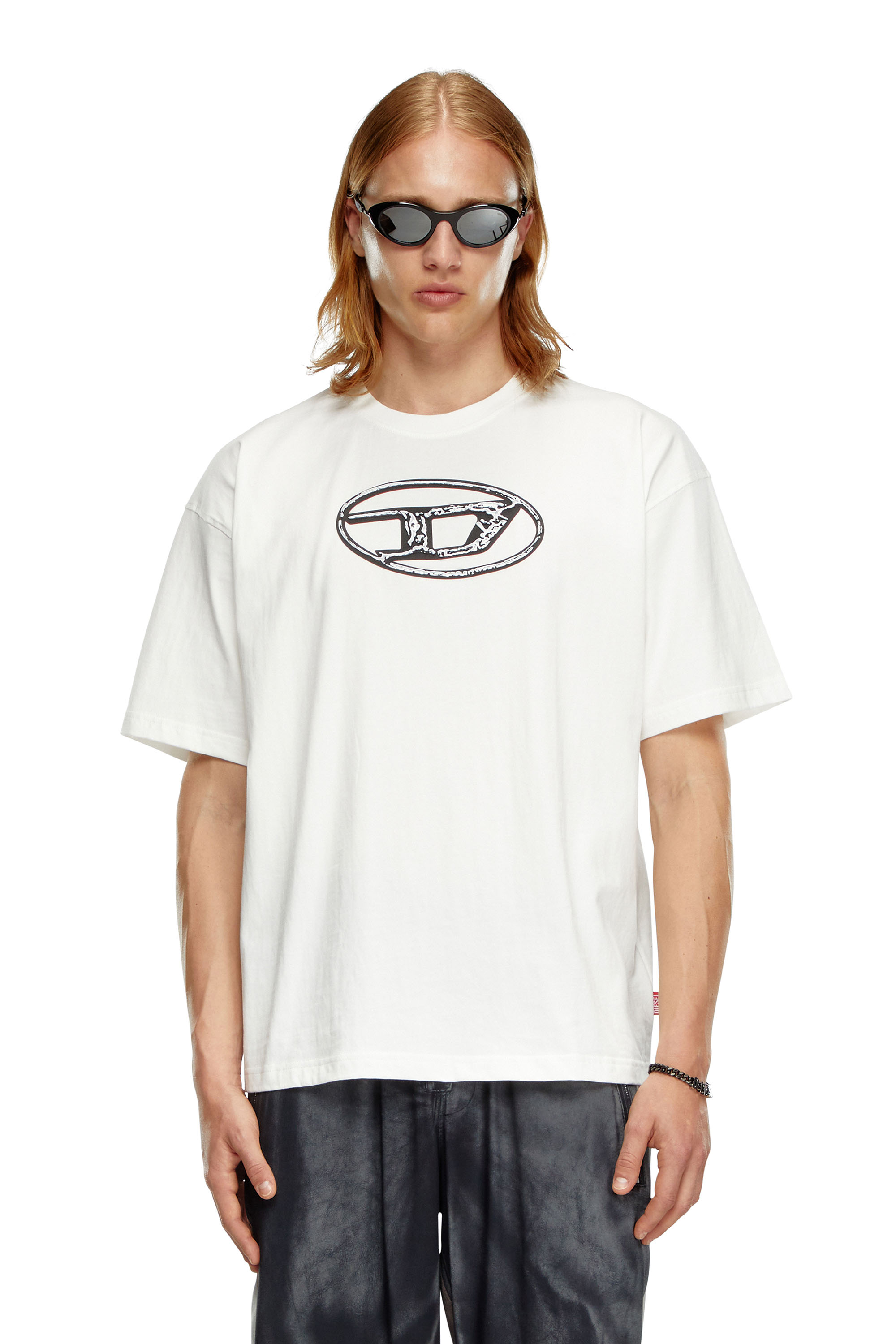 Diesel - T-BOXT-Q22, Man Faded T-shirt with Oval D print in White - Image 1