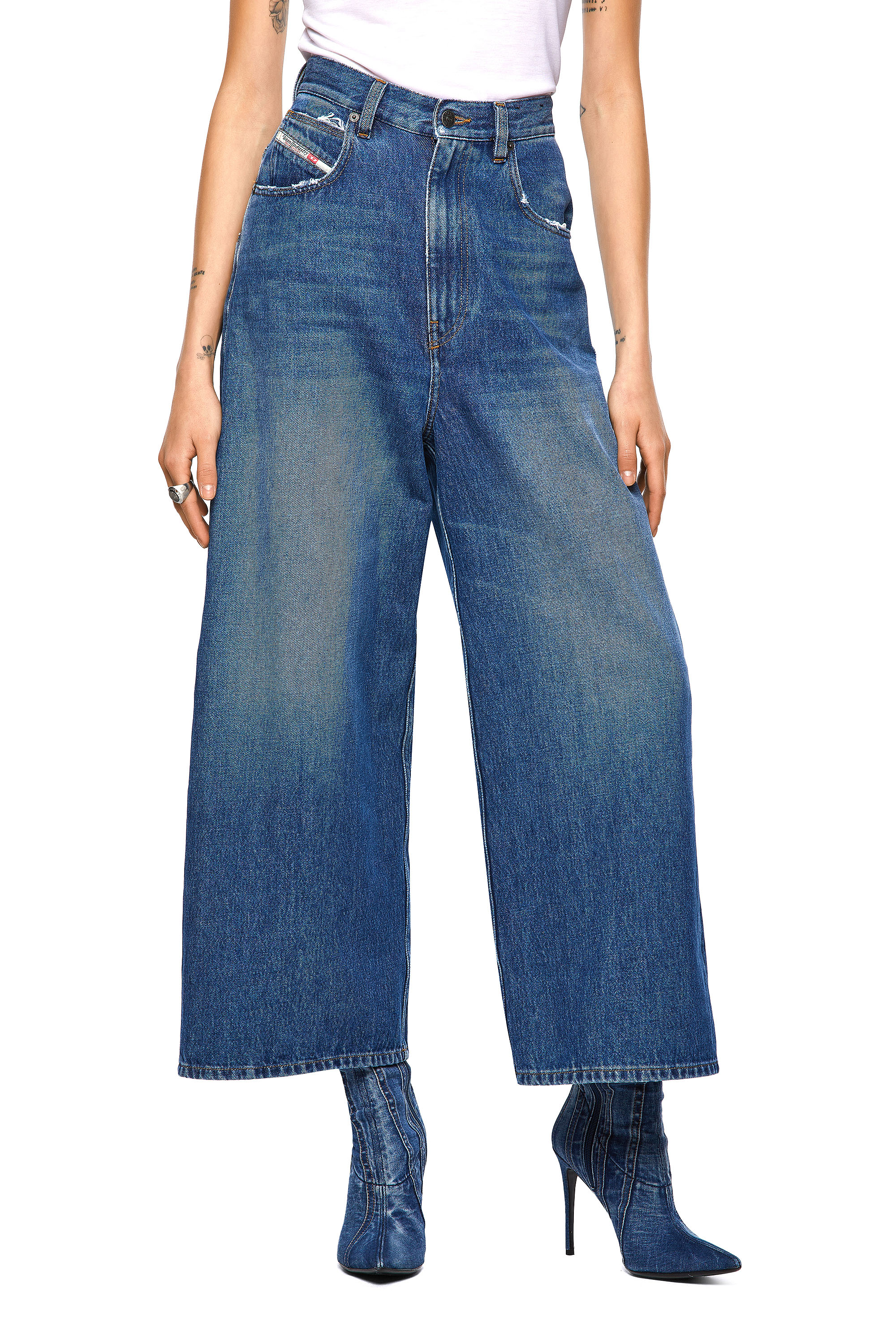 D-Luite 09A82, Medium blue Diesel - D-Luite 09A82, Medium blue - Jeans - Image 1