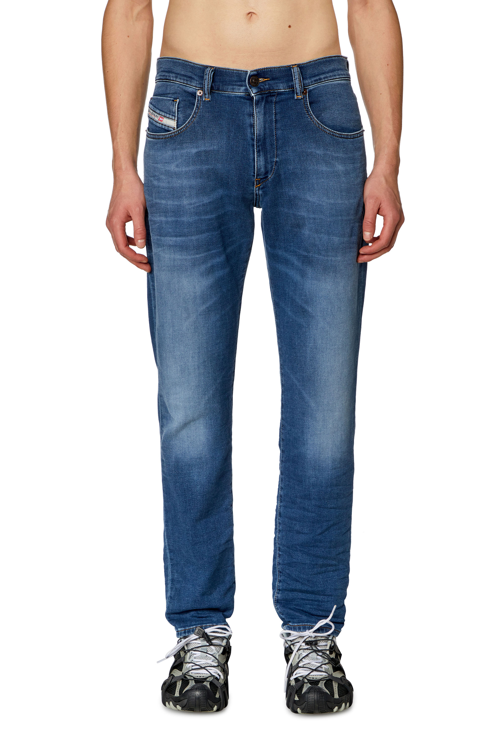 Diesel - Man's Slim 2060 D-Strukt Joggjeans&reg; 068HY, Medium blue - 1