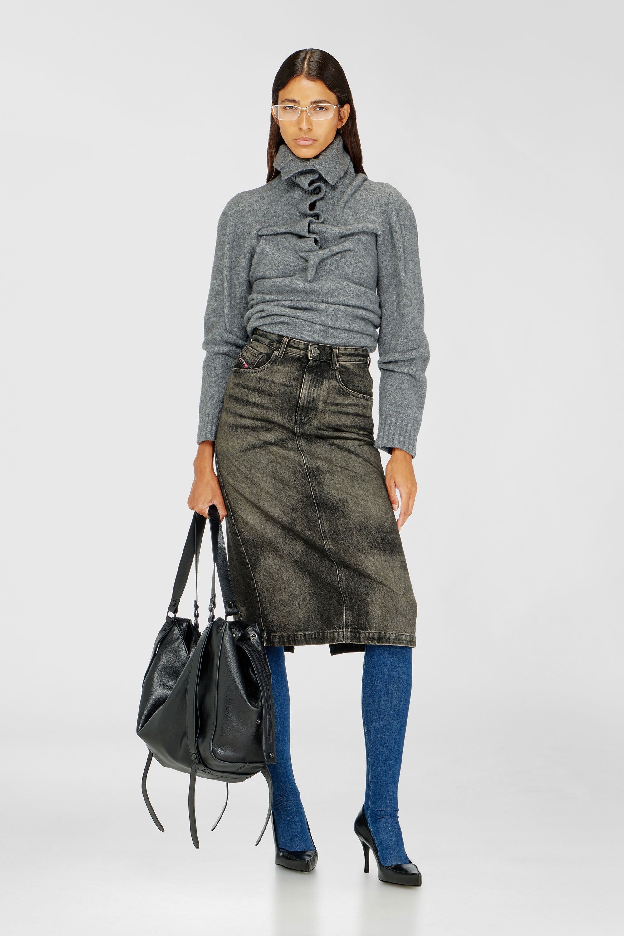 Diesel - DE-PENDY-FSJ, Woman's Pencil skirt in dirty-effect denim in Dark grey - 1