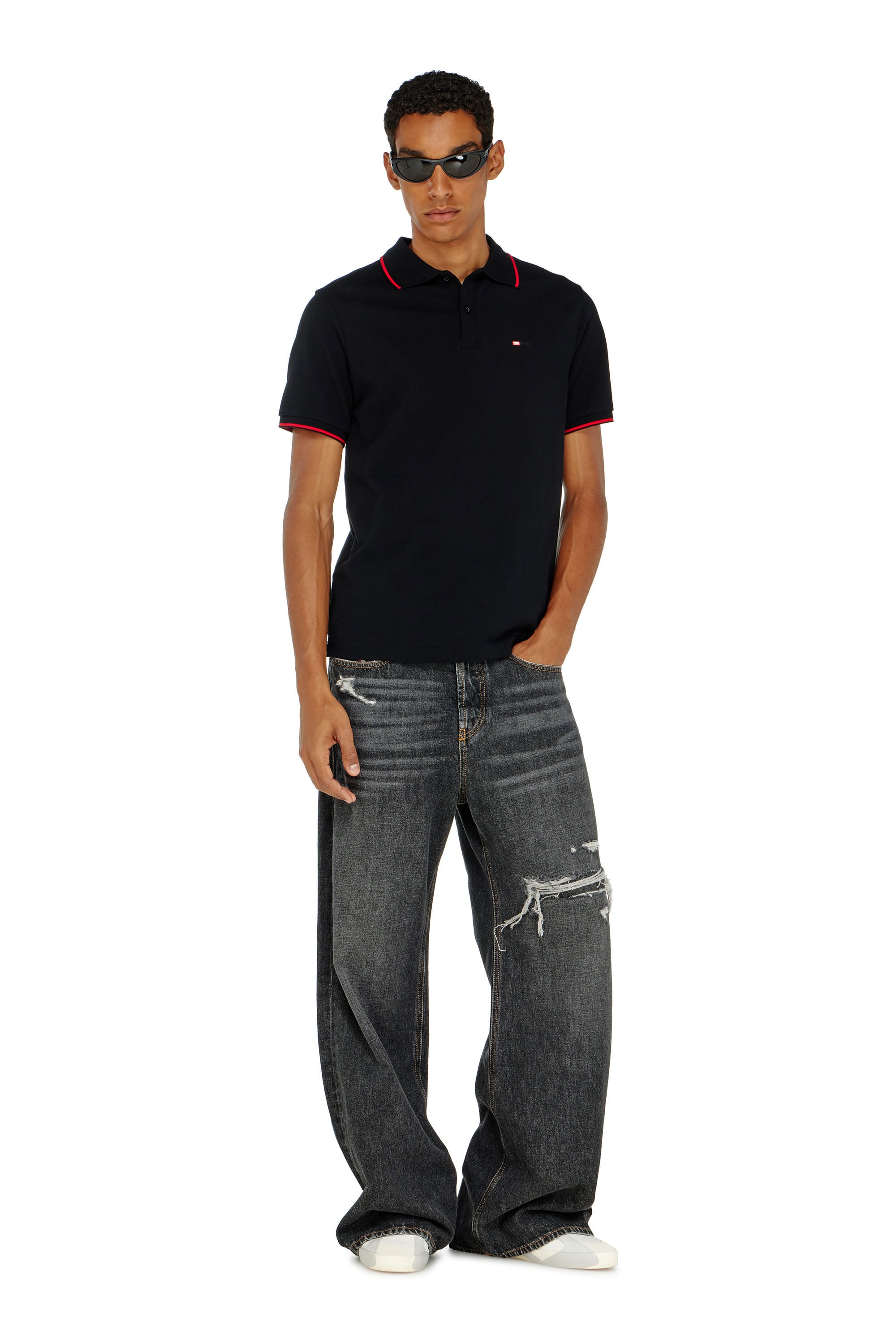Diesel - T-FERRY-MICRODIV, Man's Polo shirt with micro Diesel embroidery in Black - 1