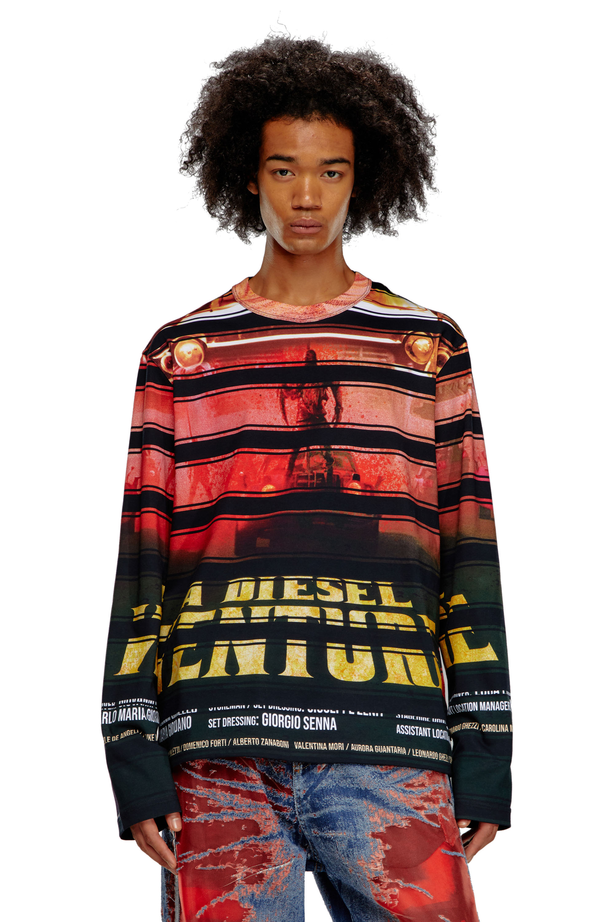 Diesel - T-CRANEUP-LS, Man's T-shirt with striped movie print in Black/Red - 3
