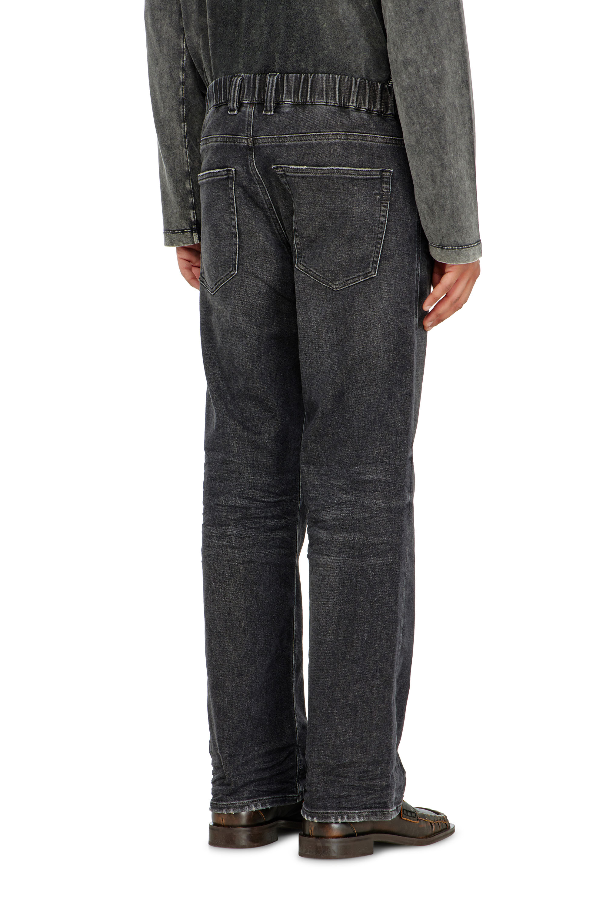 Diesel - Man's Relaxed 2080 D-Reel Joggjeans&reg; 09P92, Black/Dark grey - 3