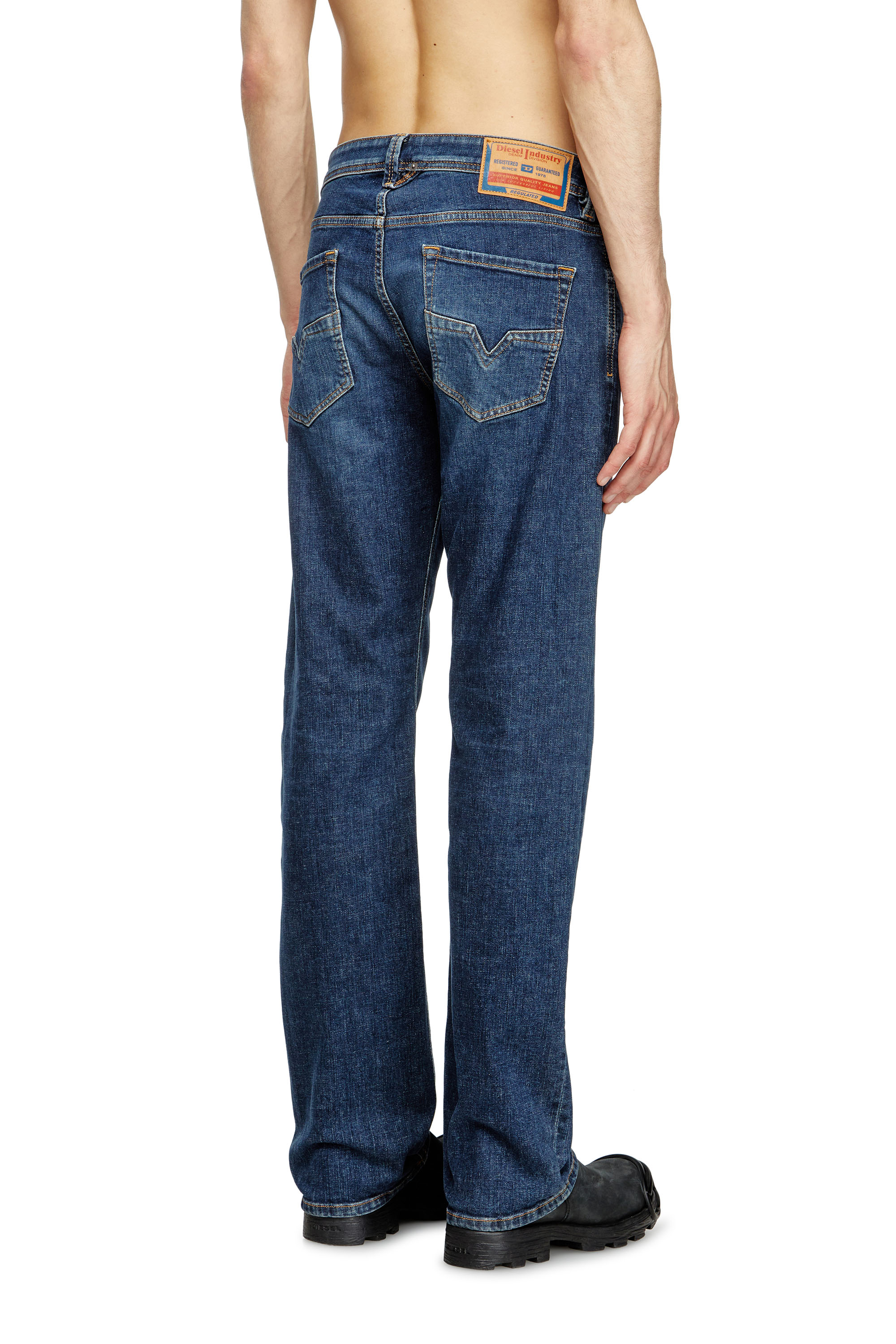 Diesel - Man's Regular Jeans 1985 Larkee 09J47, Dark Blue - 4