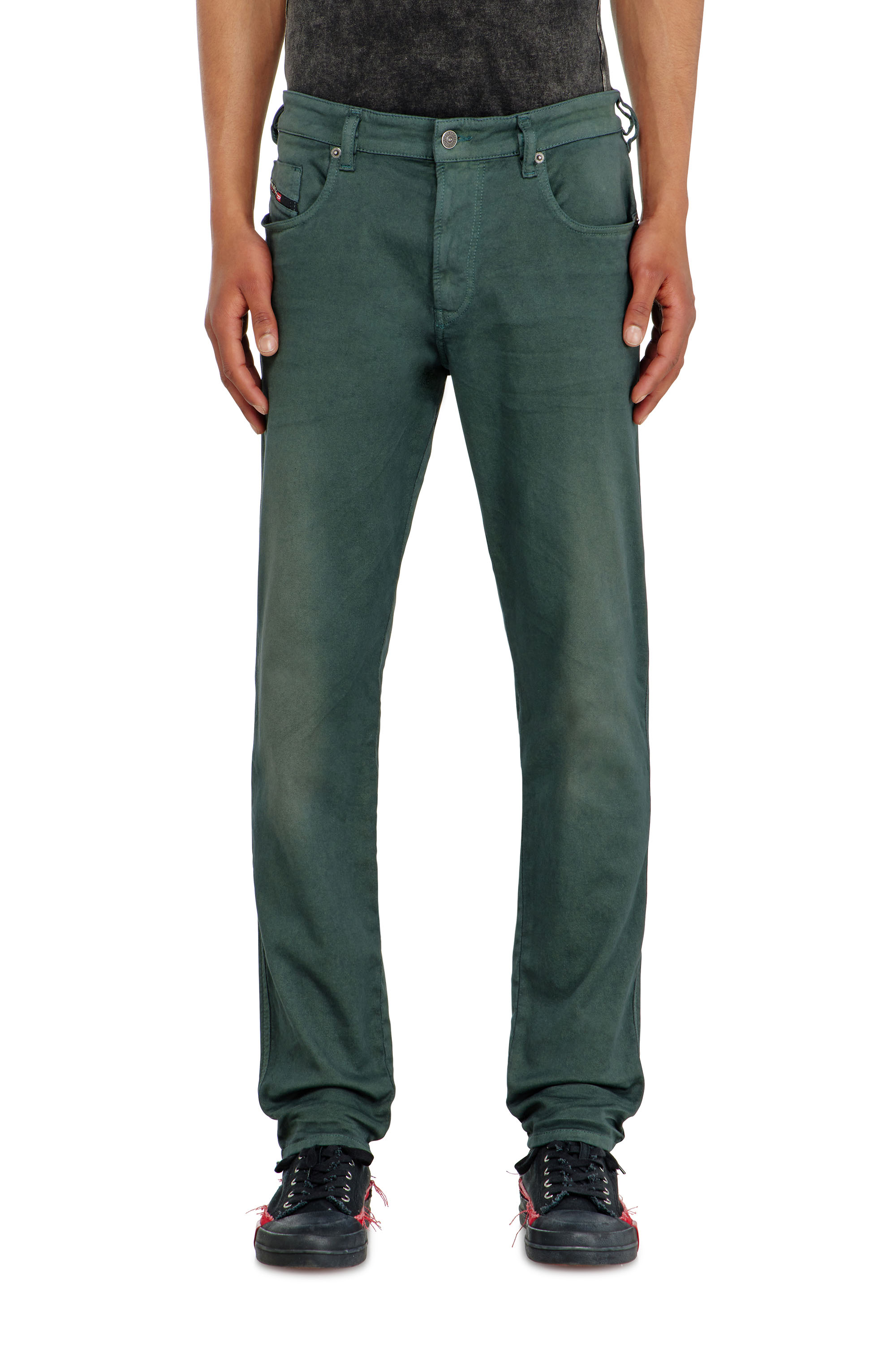Diesel - Man's Slim 2062 D-Strukt Joggjeans&reg; 0670M, Dark Green - 2