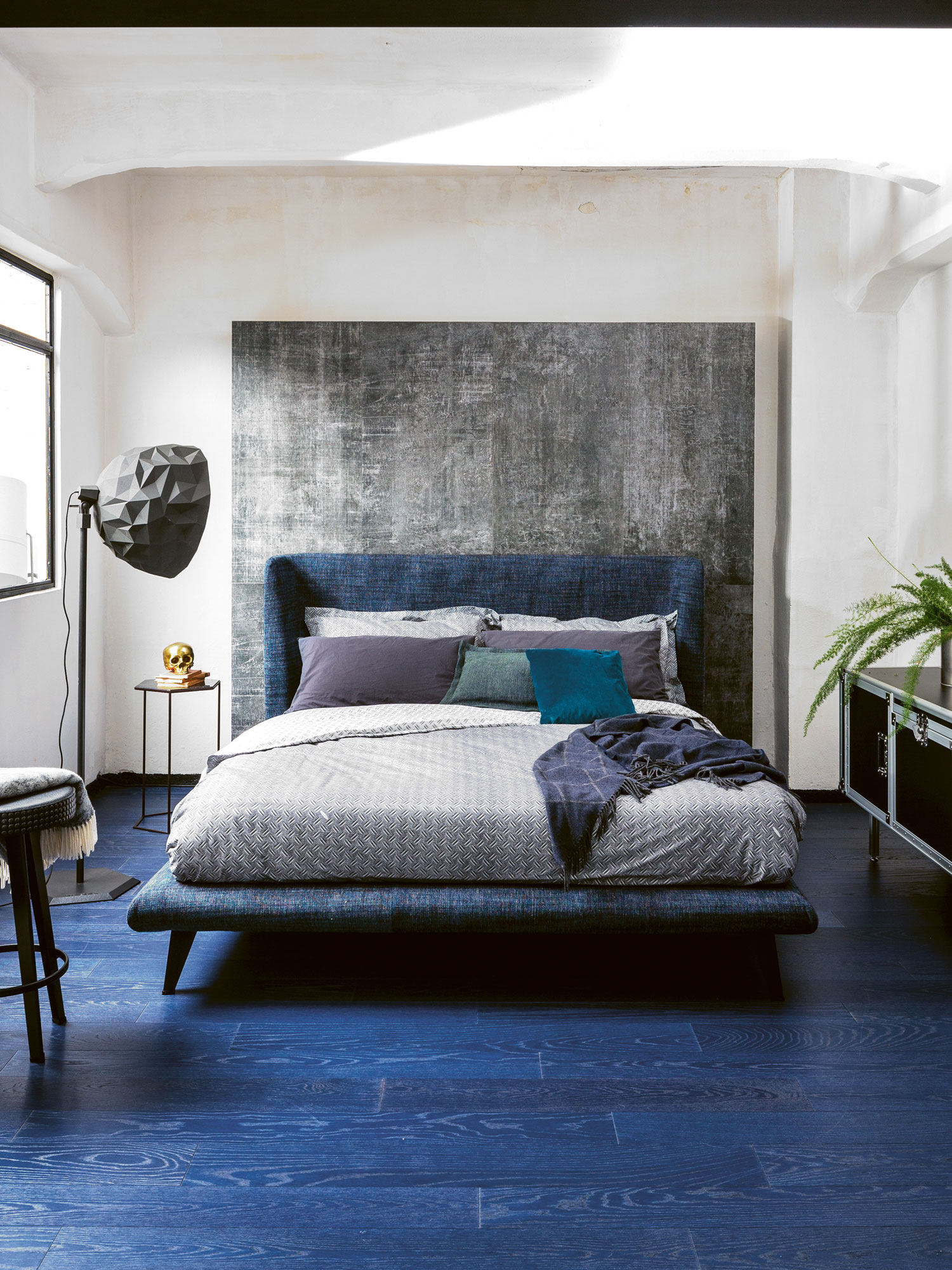 GIMME SHELTER BED, Multicolor - Furniture