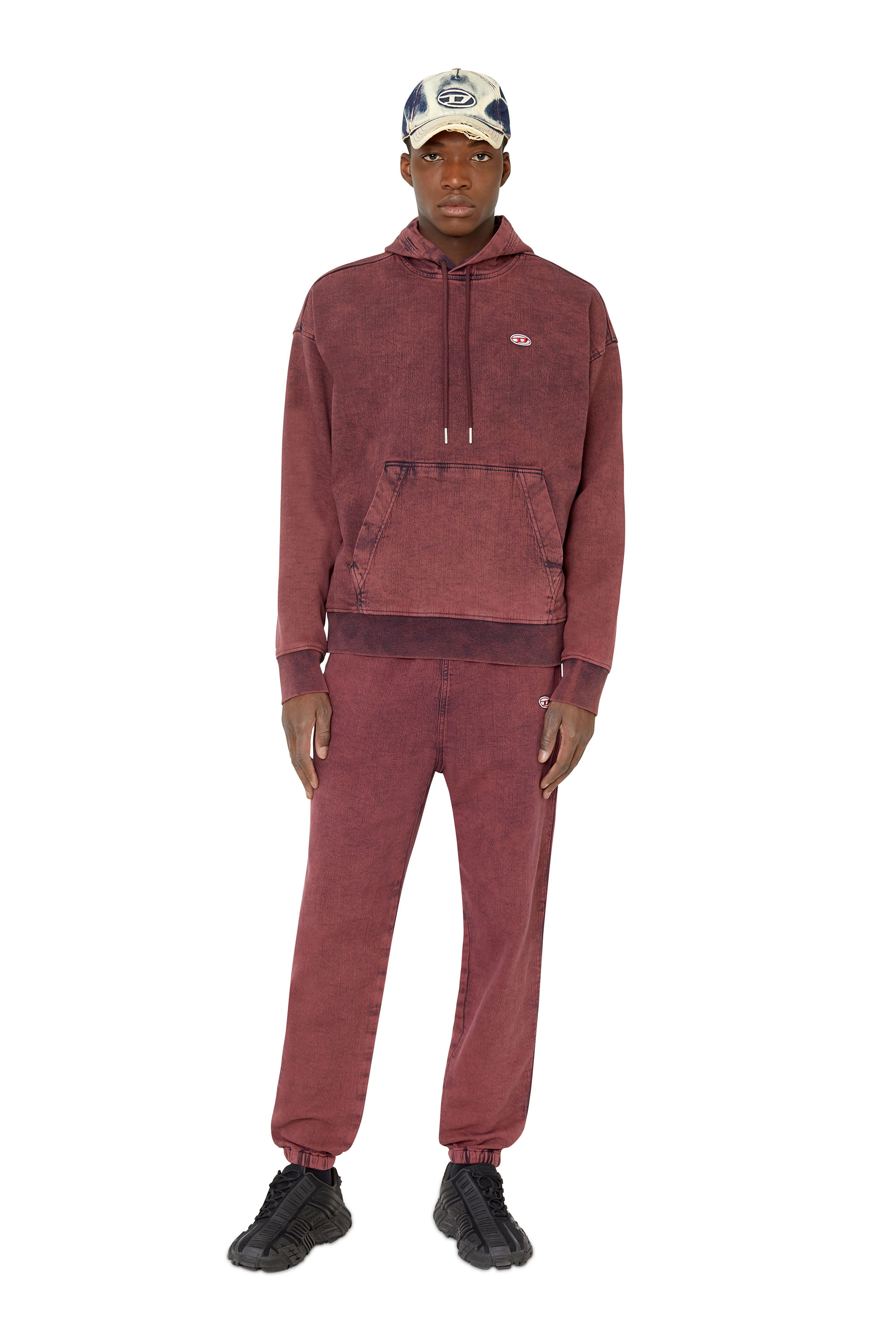 Men's Track Denim: Baggy jeans, zip-up hoodies, shorts | Diesel®