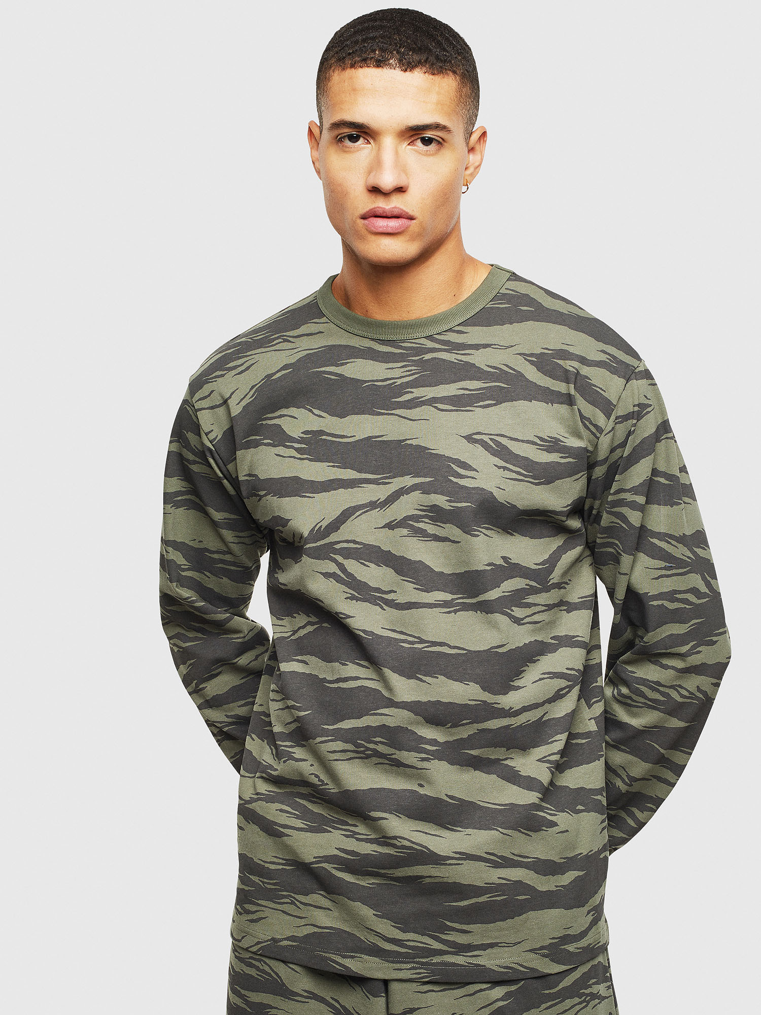 UMLT-WILLY, Green Diesel - UMLT-WILLY, Green - Sweaters - Image 1