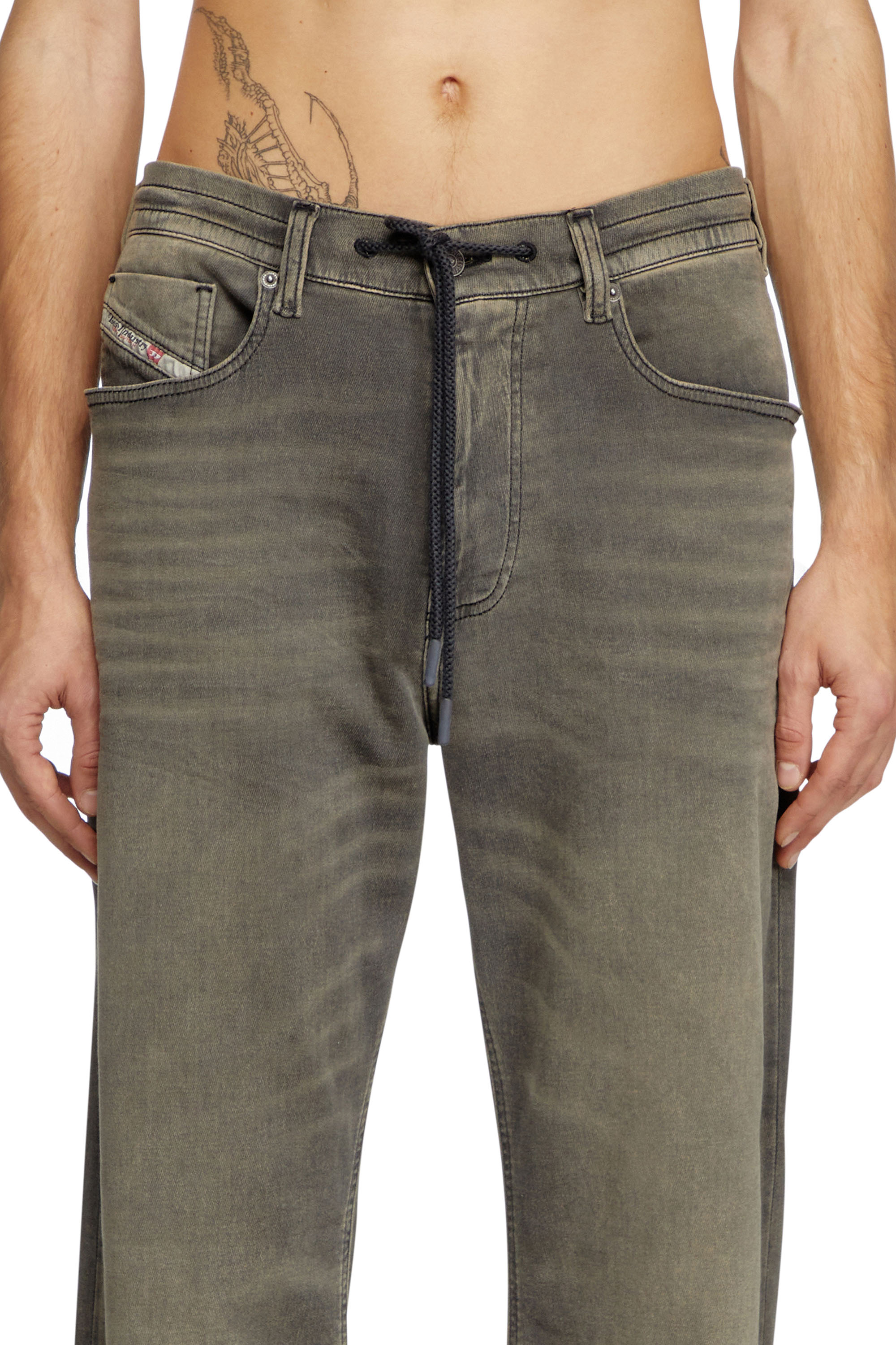 Men's Relaxed Jeans | Light Grey | Diesel 2080 D-Reel Joggjeans®