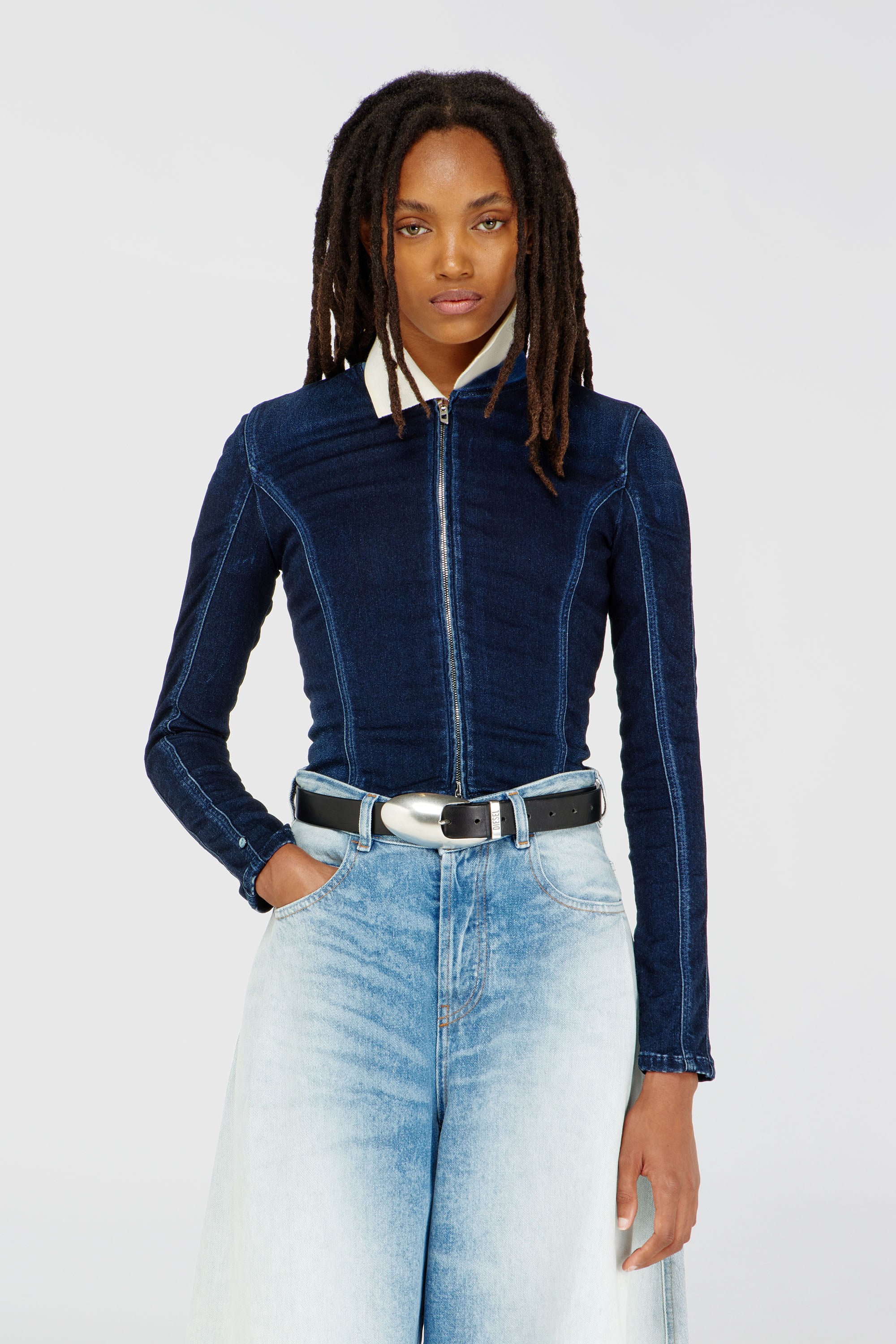 Diesel - DE-GARY-D JOGG, Woman's Cropped jacket in JoggJeans in Dark Blue - 2