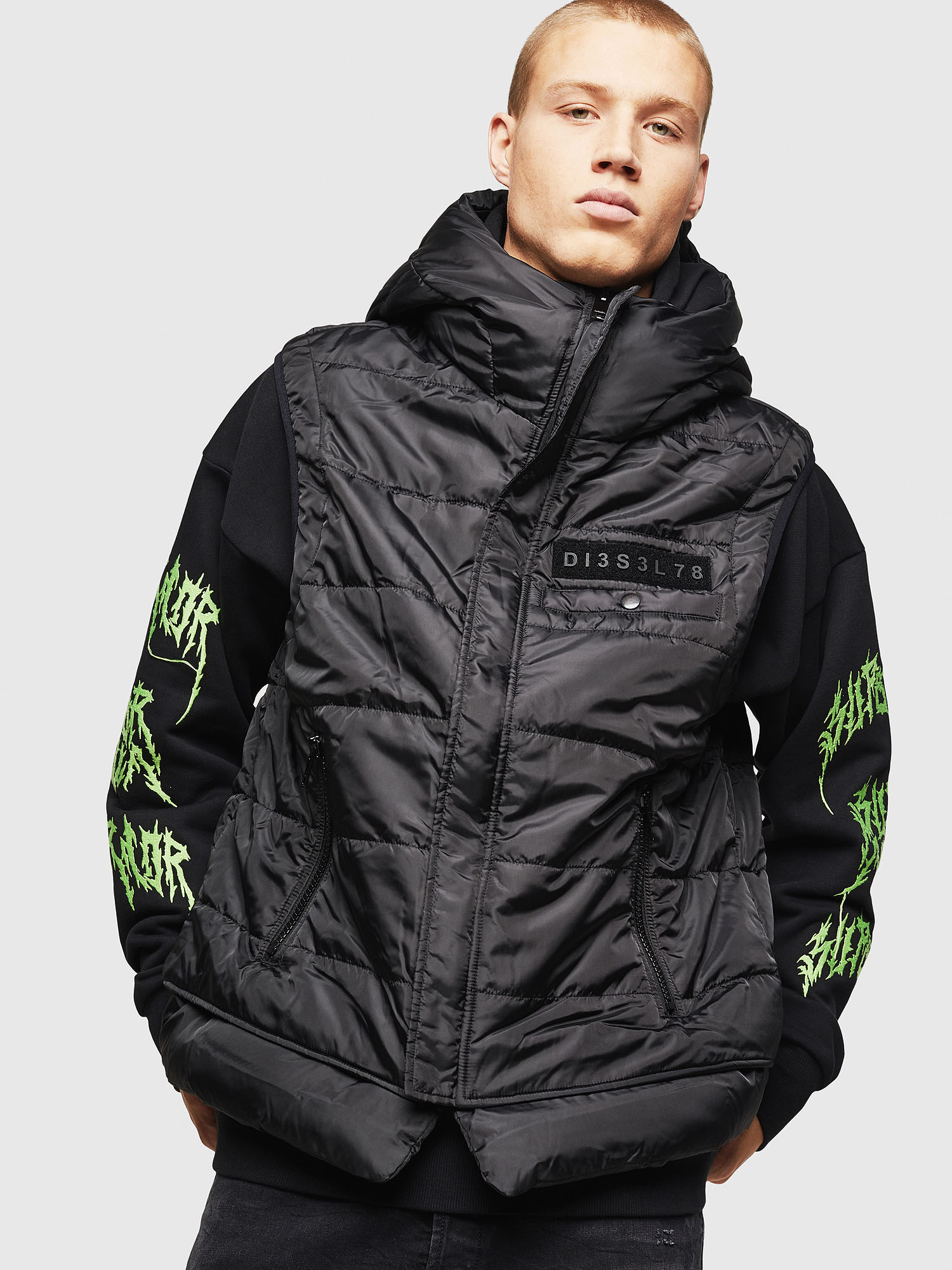 W-SUN-REV-SLESS, Black Diesel - W-SUN-REV-SLESS, Black - Winter Jackets - Image 1