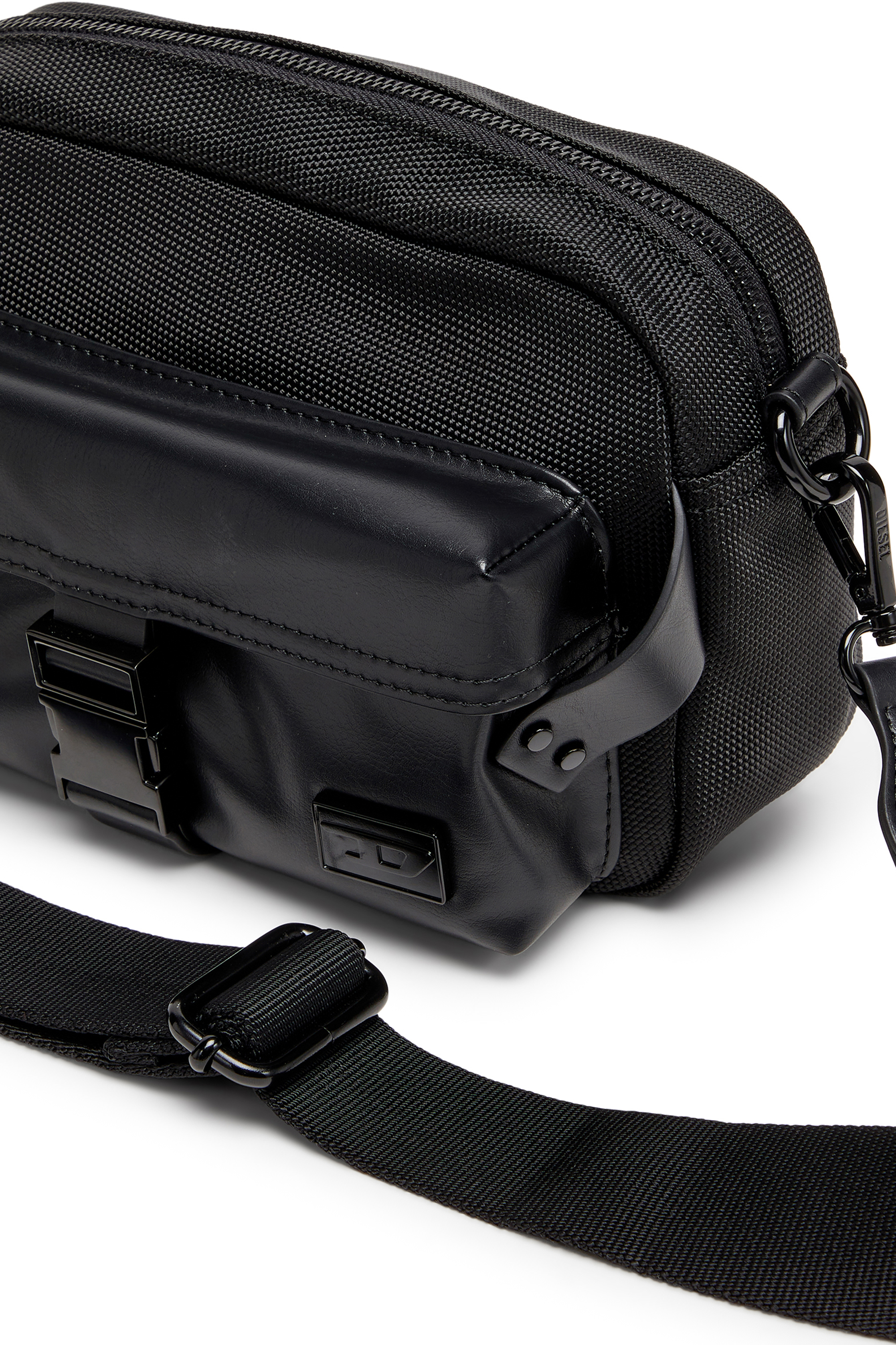 Women's Multi-Pkts - Crossbody bag in nylon with flap pocket