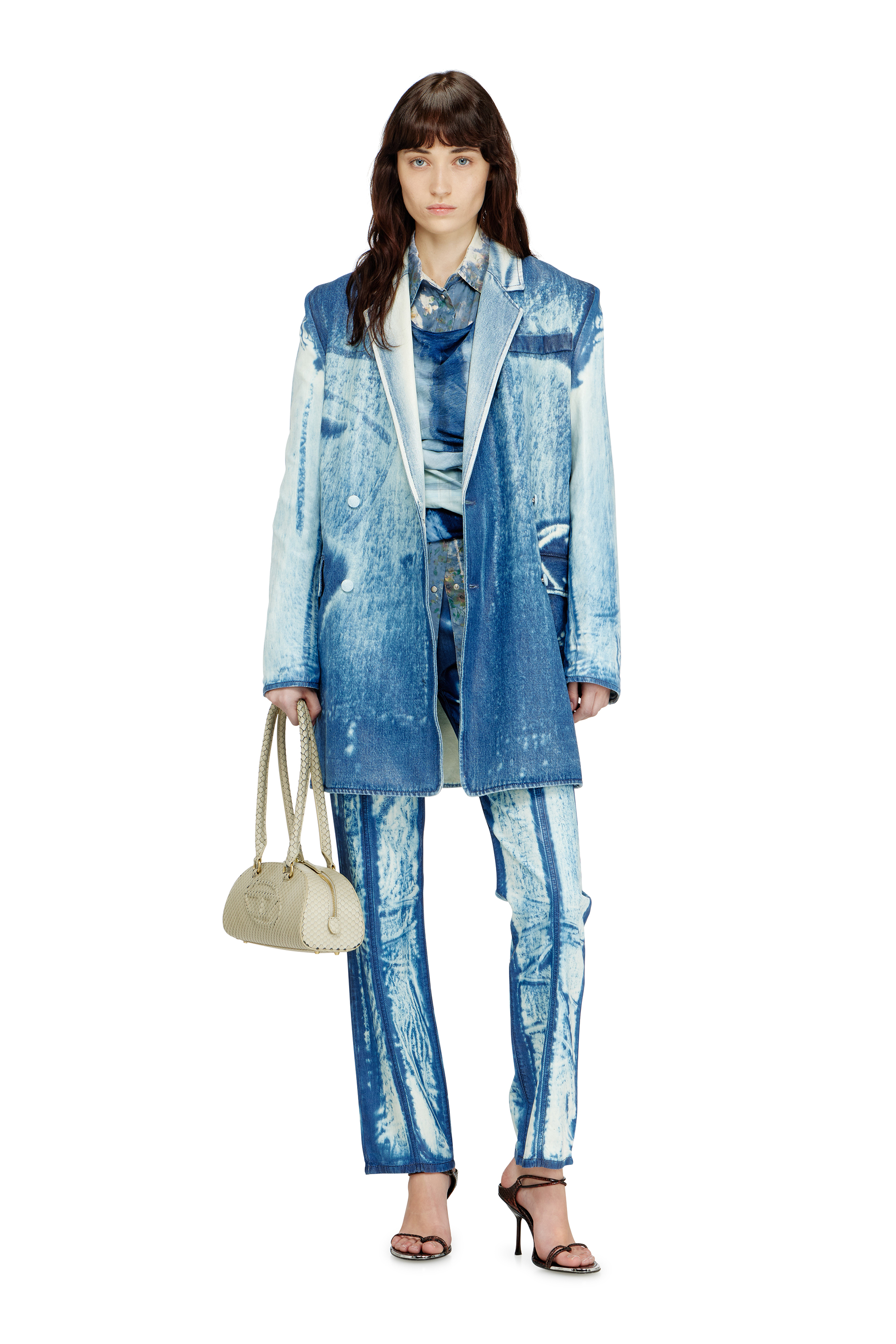 Diesel - 1DR DOME SHOULDER EW, Woman's 1DR Dome-Elongated bowling bag in textured leather in Beige - 1