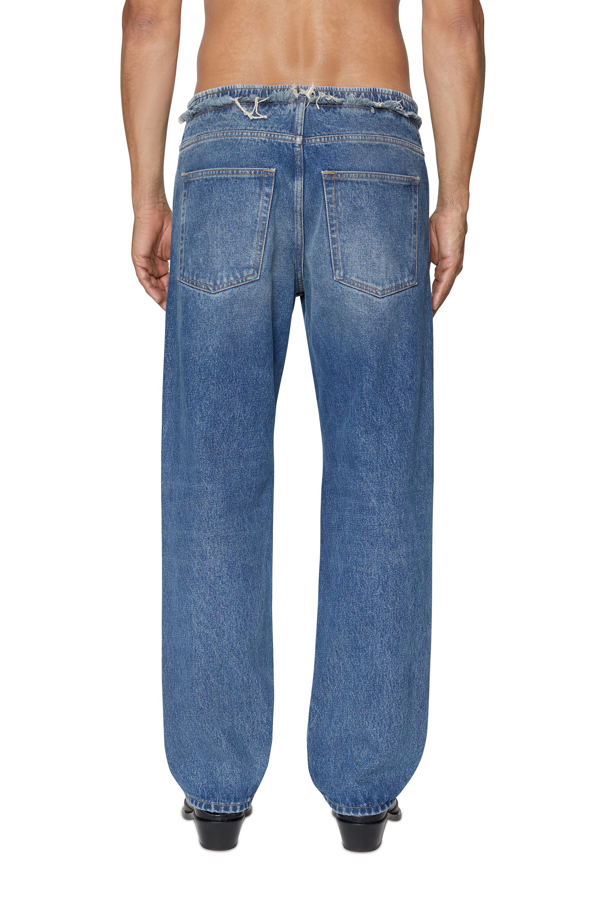 Men's New Jeans: Joggjeans, Babhila, Slandy, Fayza | Diesel®