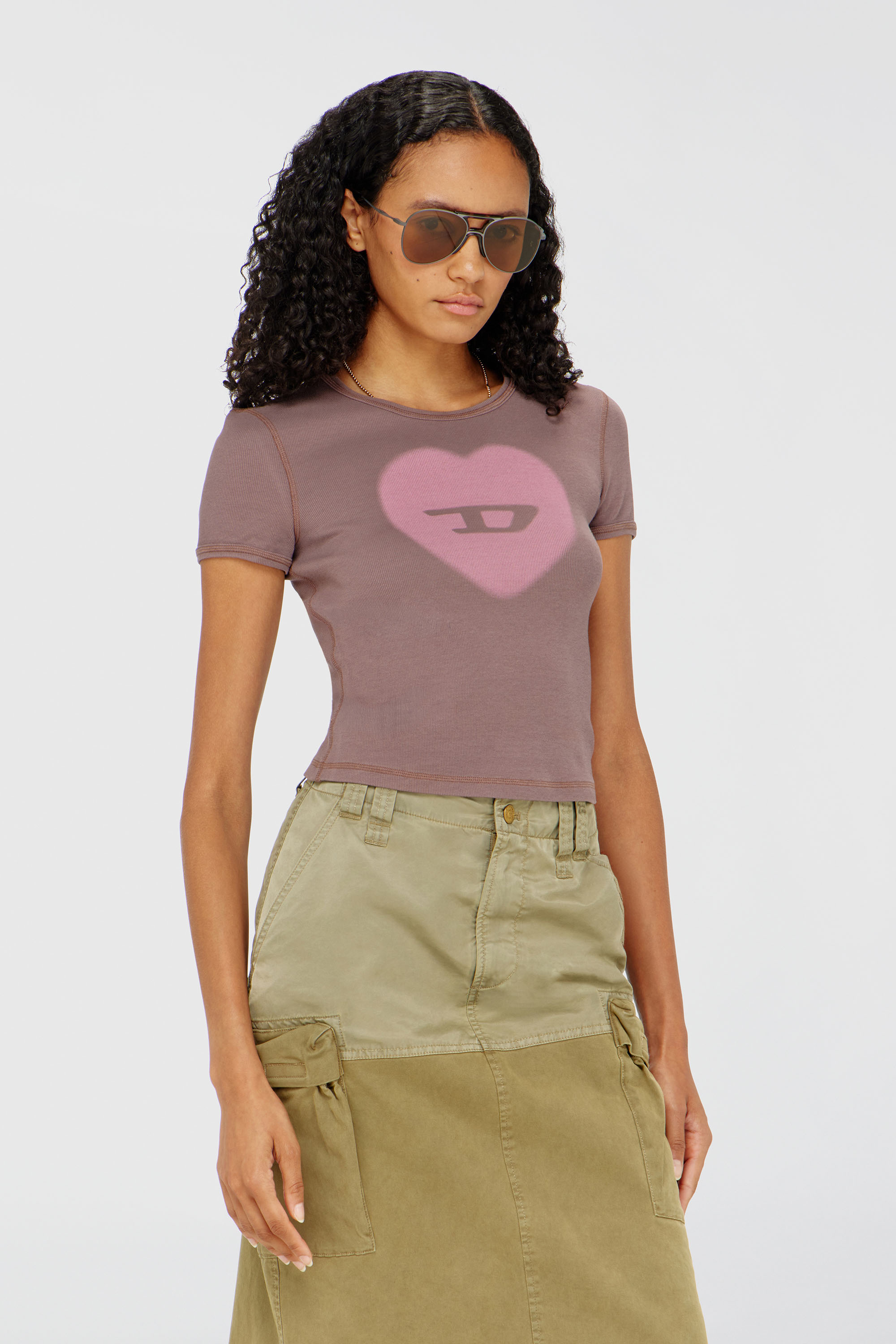 Diesel - T-ELE, Woman's Ribbed T-shirt with watercolour heart D in Violet - 3