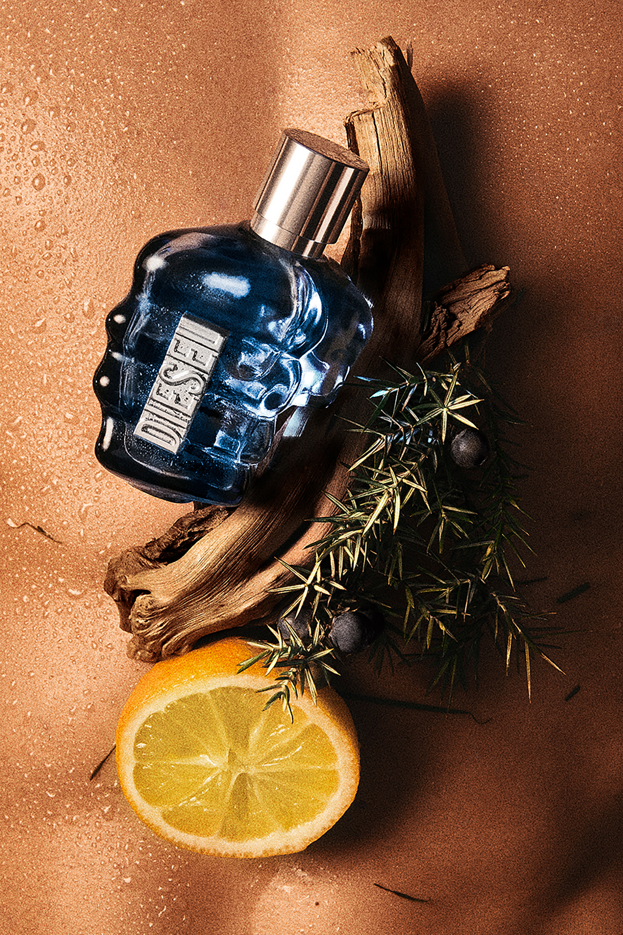 Diesel - SOUND OF THE BRAVE 200ML FRAGRANCE, Man's Sound Of The Brave 200ml, 6.7 FL.OZ., Eau de Toilette in Blue - 2