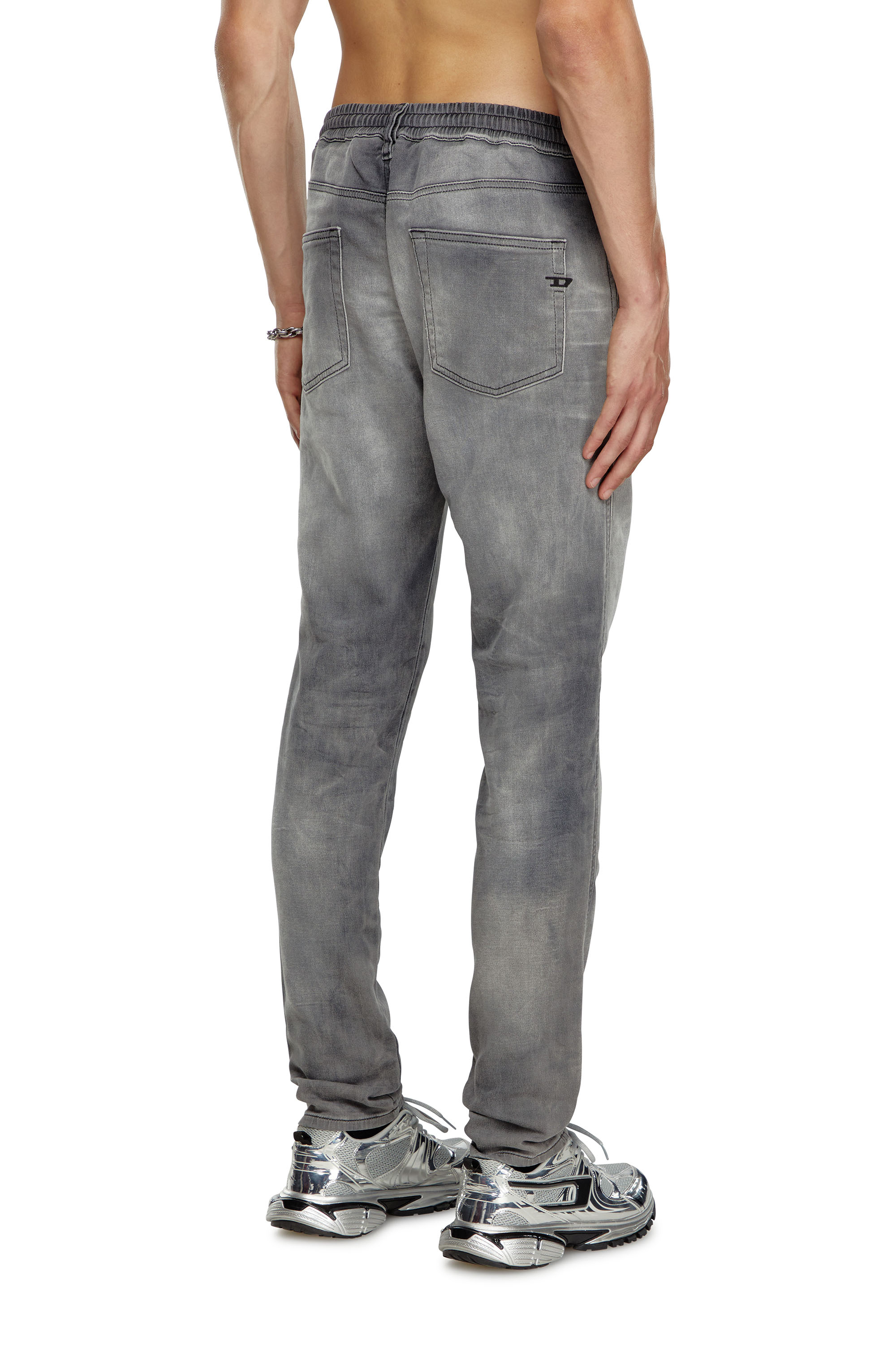 Diesel - Man's Slim 2060 D-Strukt Joggjeans&reg; 068LR, Dark grey - 3
