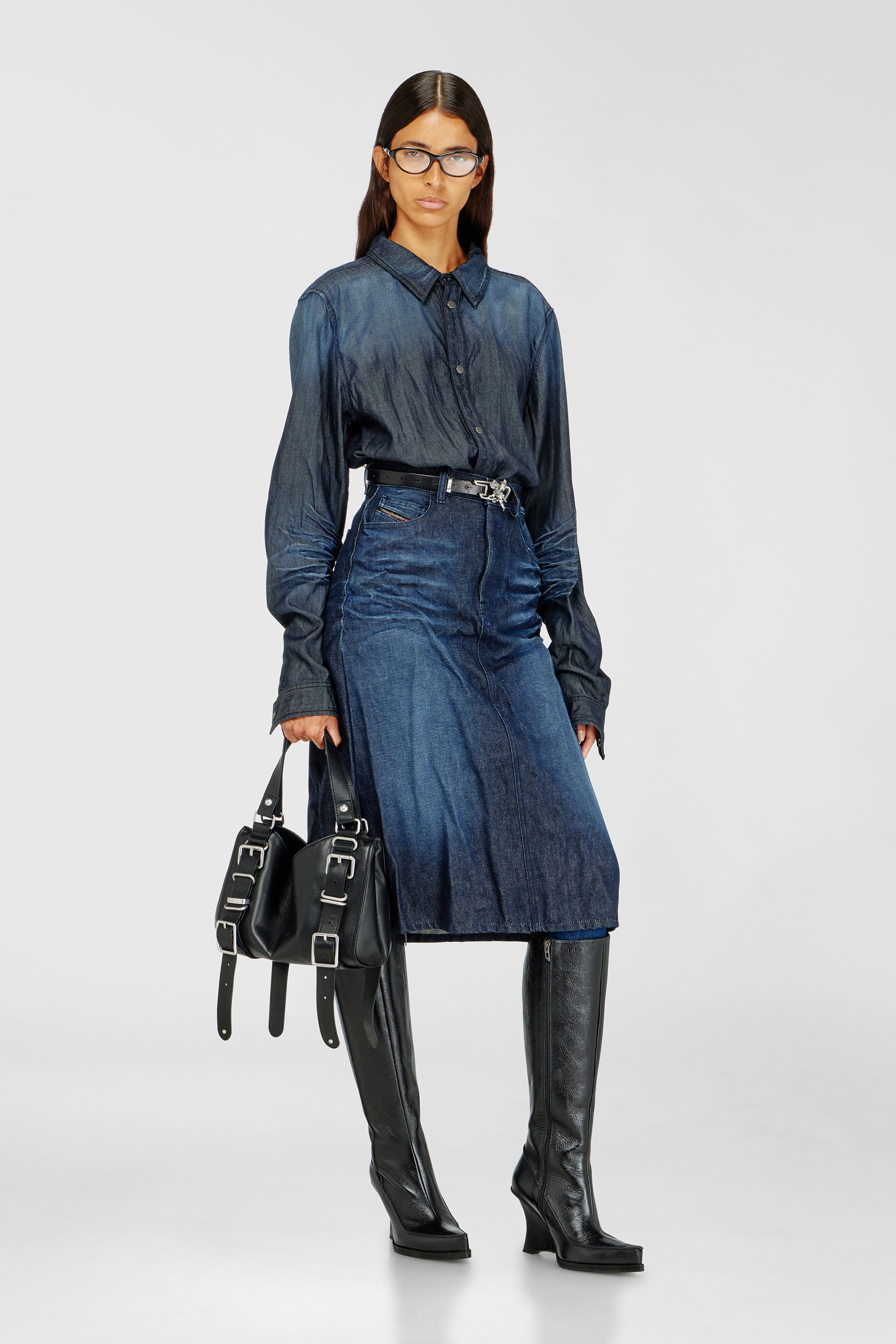 Diesel - DE-IRTI-FSJ, Woman's Midi skirt in creased denim in Dark Blue - 2